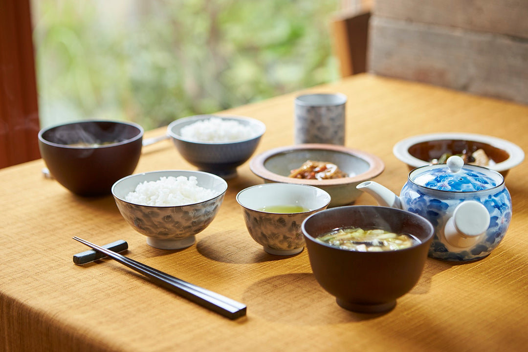 丸利玉樹利喜蔵商店 TAMAKI 和の器 ポット 墨小花 和食器 – マルラボ