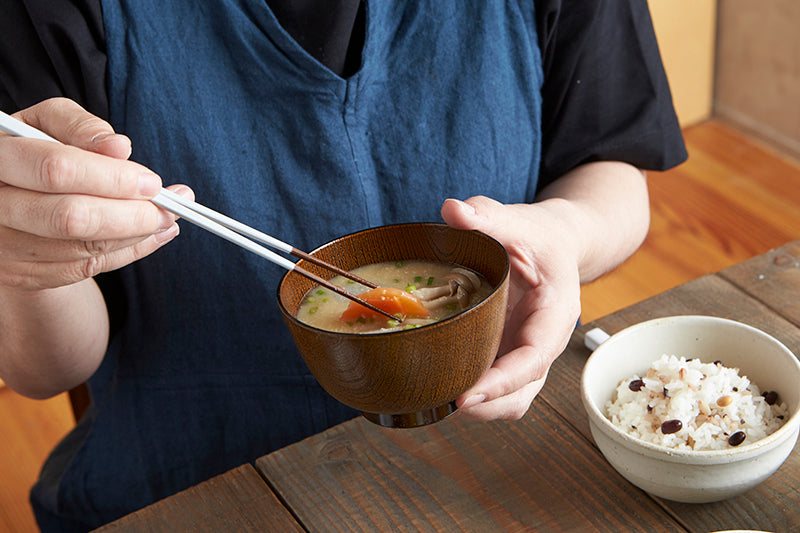 山中塗 レンジ京型 欅(けやき)杢目丼 – マルラボ 山中塗 レンジ京型 欅(けやき)杢目丼 – マルラボ